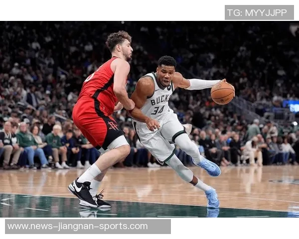 鹈鹕主帅寄望费尔斯在攻防两端持续展现冲击力并期待其不断成长